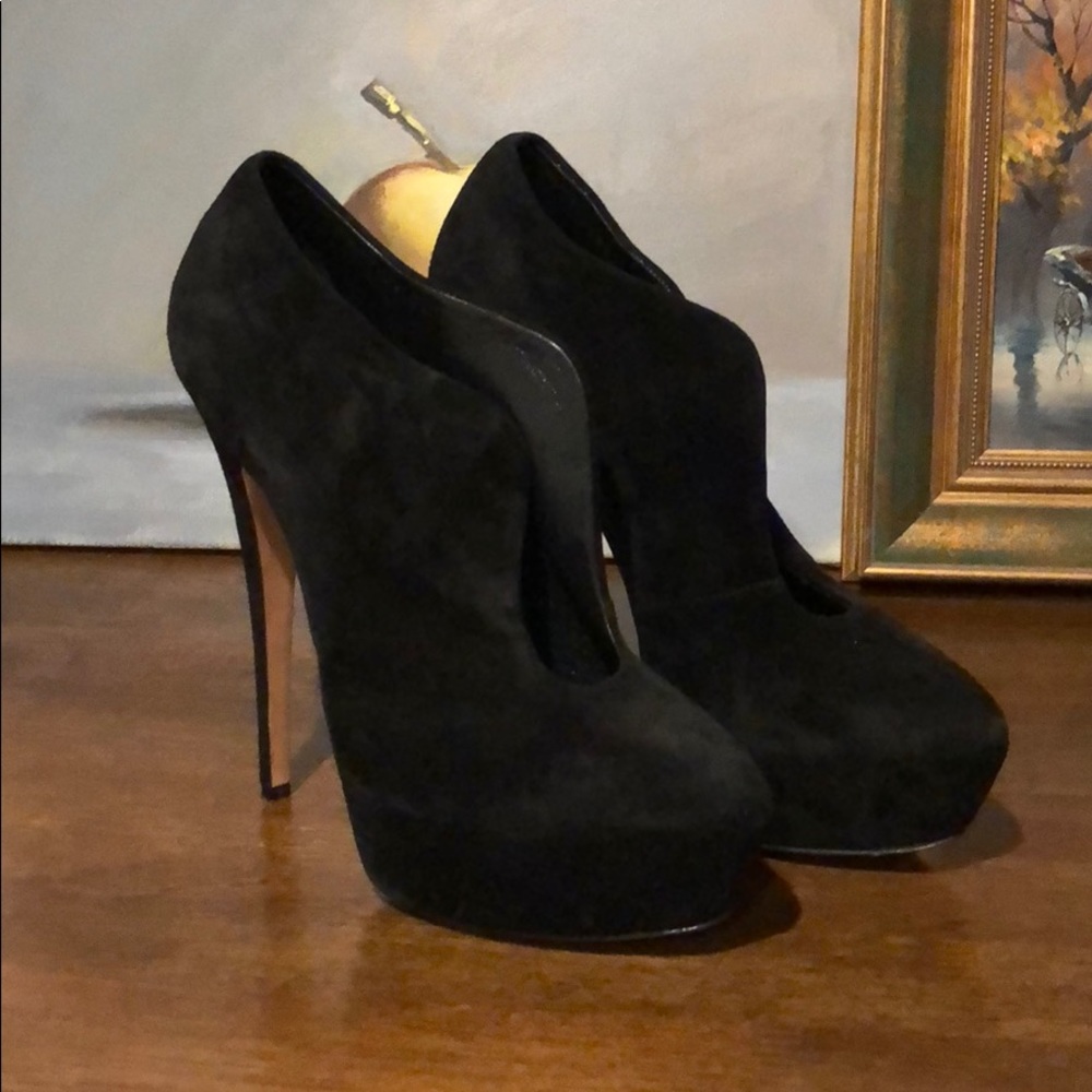 Shoes casadei